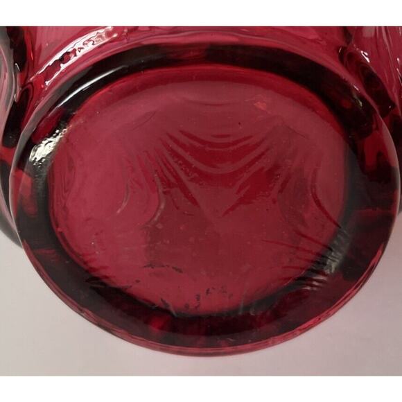 Vintage Pilgrim Cranberry Glass Vase - Picture 4 of 6